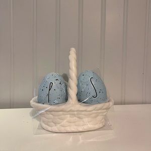 Rae Dunn Blue Speckled Easter Salt and Pepper w/ Holder